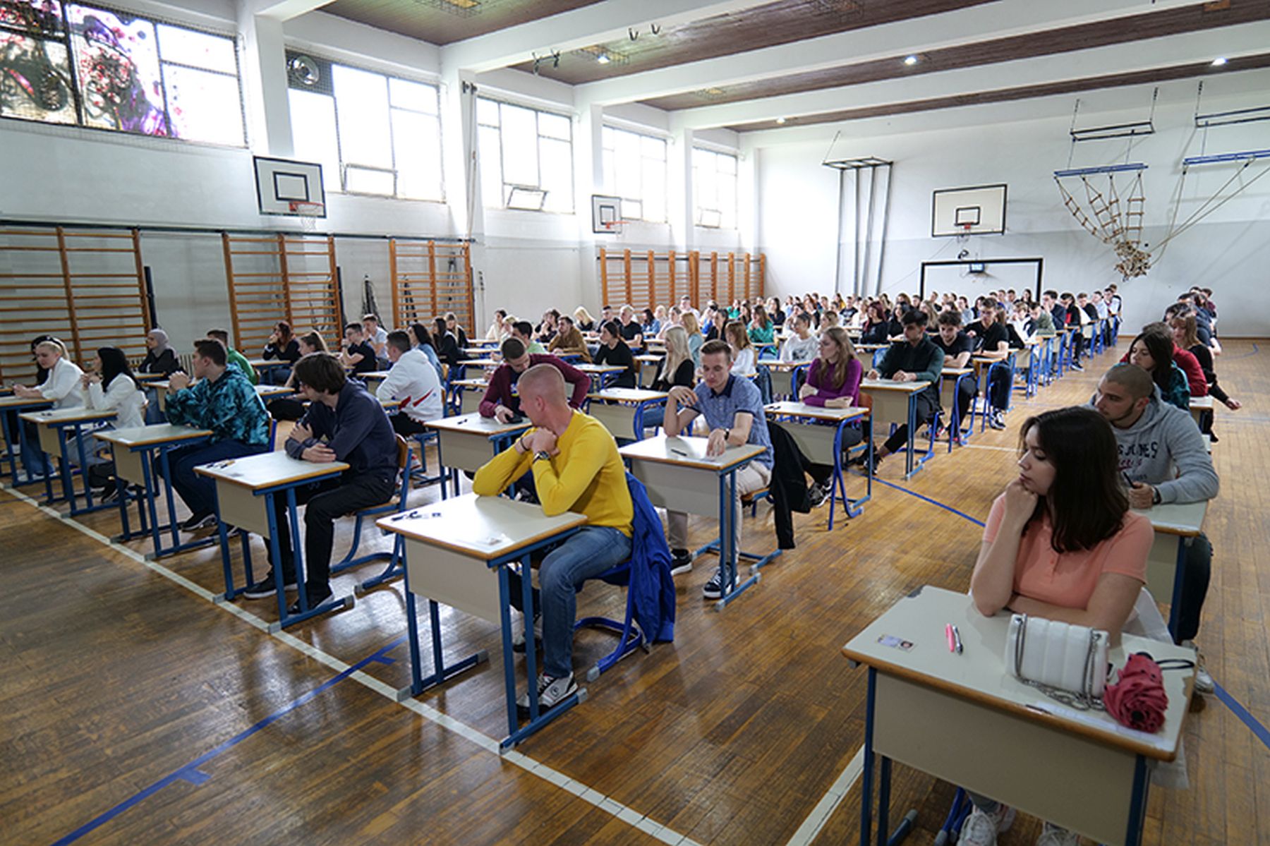 Počelo testiranje u okviru eksterne mature za više od 3 900 učenika u