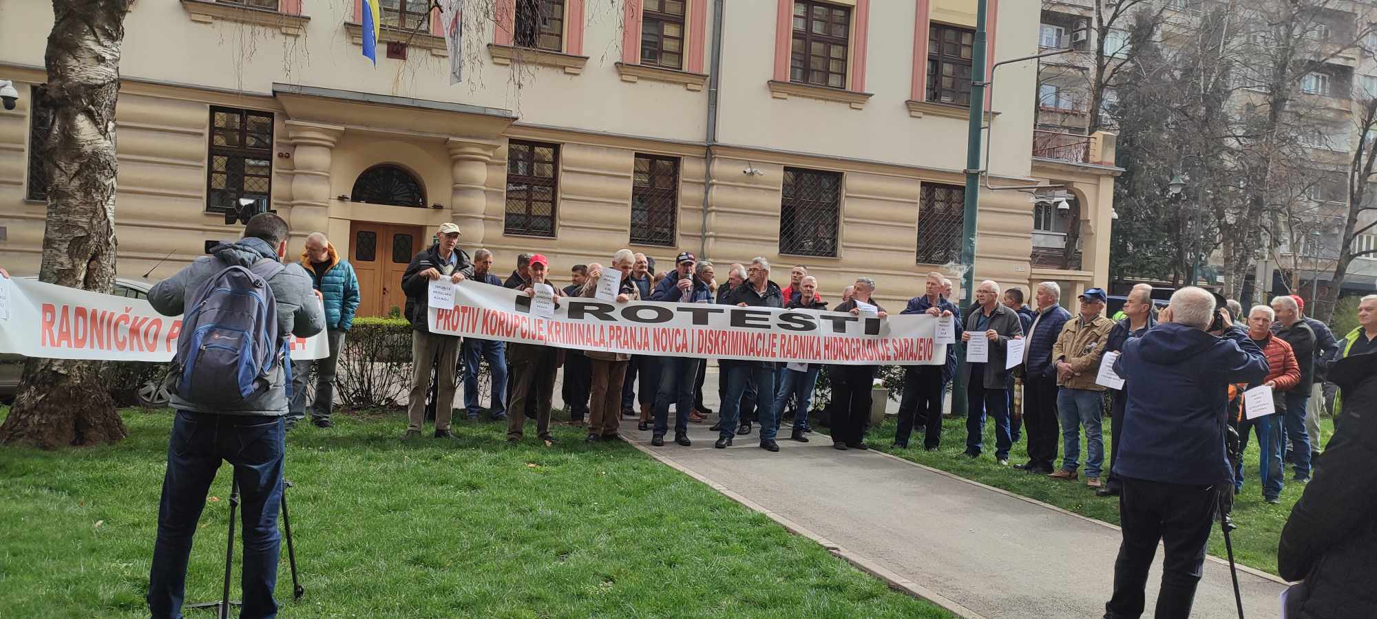 Zabilje Ili Smo U Sarajevu Protestuju Biv I Radnici Hidrogradnje