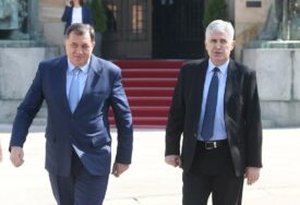 OD TREĆEG ENTITETA DO UKIDANJA OHR-a Iza radikalnih zahtjeva krije se dobro osmišljena pregovaračka matrica