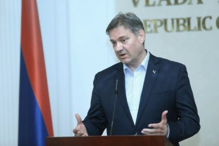 Nakon potpisivanja pakta između HDZ-a i "Osmorke": Denis Zvizdić ne želi biti ministar