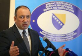 Igor Crnadak poziva na bojkot Dodikovog govora u NSRS