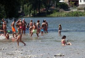 Civilna zaštita RS uputila apel građanima u vezi kupanja u rijekama, jezerima i bazenima