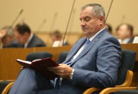 Premijer Višković otvoreno: FBiH bolja od RS