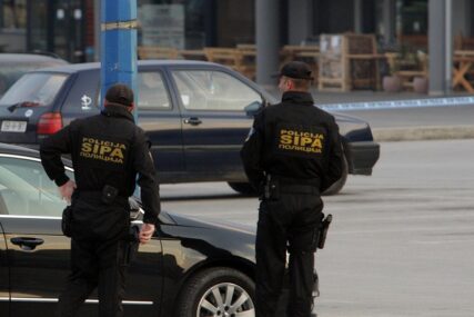Velika akcija SIPA-e u Tandarevoj na Širokači, uhapšeno nekoliko osoba