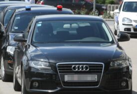 Službenim vozilima bh. institucija napravili stotine prekršaja, evo čiji vozači prednjače