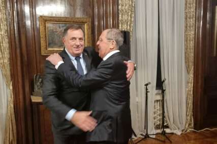 Poziv Dodiku: Zašto ne dovedeš Lavrova kod nas u Banjaluku