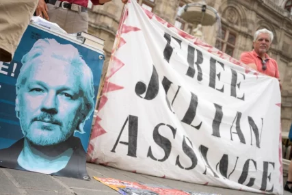 Odobreno izručenje Assangea SAD-u: Britanska ministarka dala zeleno svjetlo