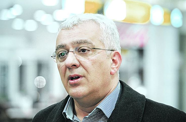 Andrija Mandić ostaje na čelu Skupštine Crne Gore, većina protiv smjene 