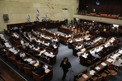 Raspušten izraelski parlament: Izbori raspisani za 1. novembar
