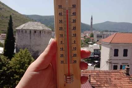 U Mostaru termometar pokazao skoro 50°C: "Malo je upeklo"