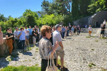 Građani i UABNOR na Partizanskom groblju poručili: Ovo je borba za slobodu