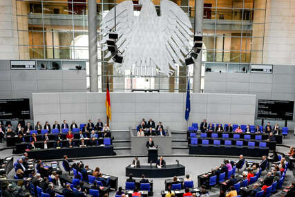 Njemački mediji: Bundestag je konačno shvatio da su Dodik i Čović bivši