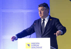 Milanović: Ne želim slušati "Slava Ukrajini" u Hrvatskoj, to je isto kao i "Za dom spremni"