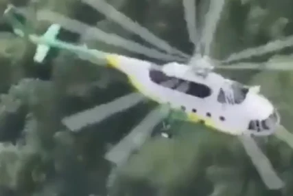 Uznemirujući video: Eksplodirao helikopter sa liječnicima koji su krenuli spasiti paraglajdere