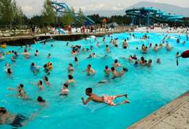 Jesu li bazeni u Sarajevu postali luksuz: Koliko ćete platiti kupanje, ležaljke...