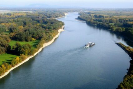 Tračak nade za povećanje izvoza: Brodovi sa žitom iz Ukrajine počeli prolazak kroz ušće Dunava