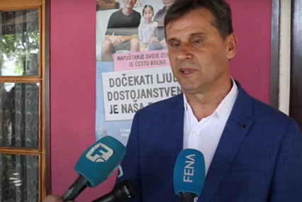 Novalić posjetio općinu Doboj Istok, s načelnikom razgovarao o razvojnim projektima
