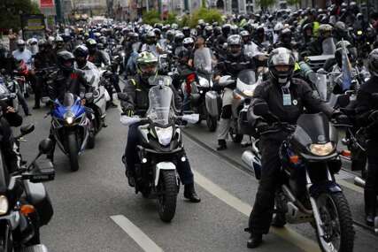 Stotine motociklista iz Sarajeva krenule ka Potočarima