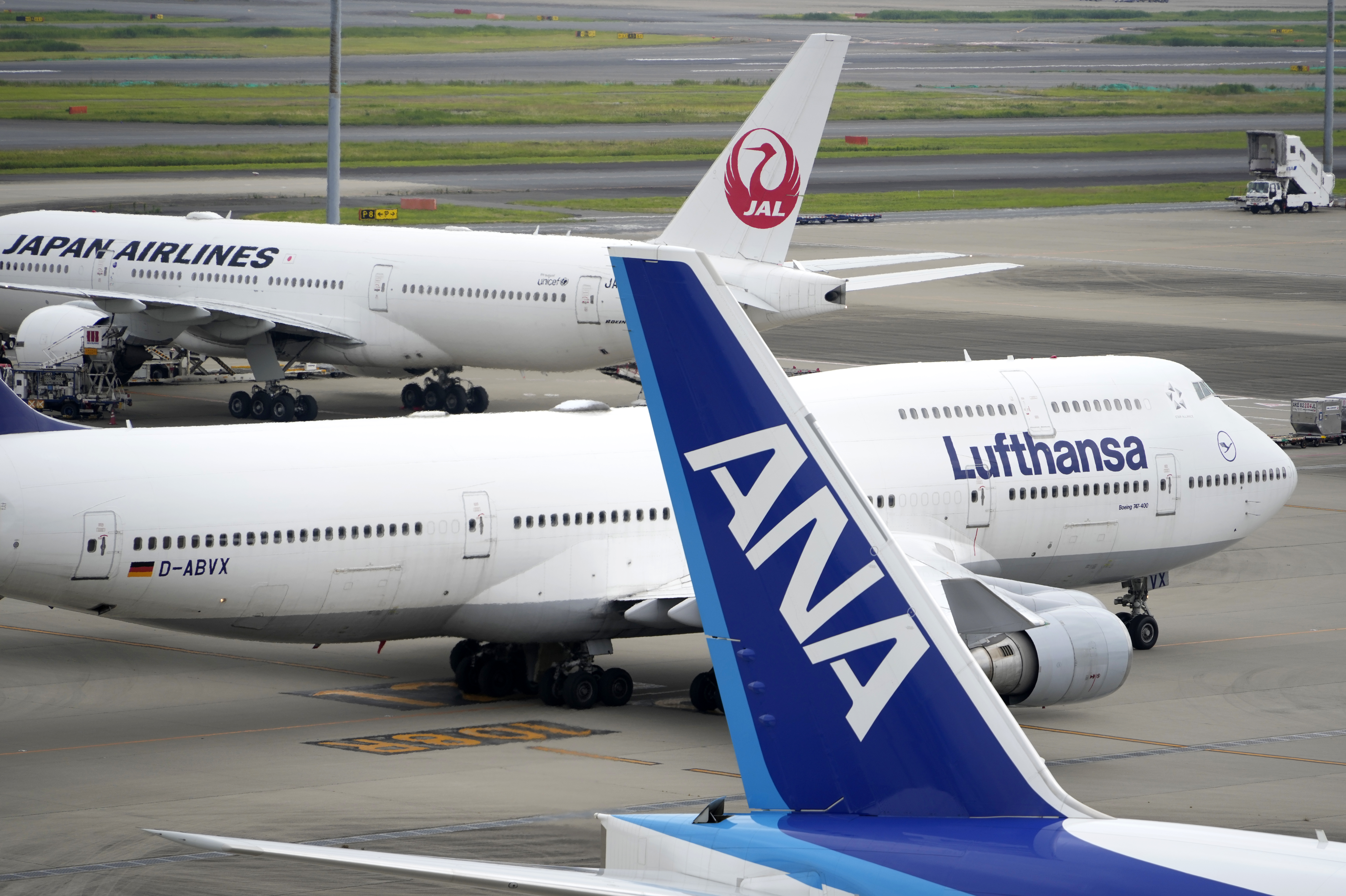 Lufthansa otkazuje gotovo sve letove iz Frankfurta i Minhena zbog štrajka