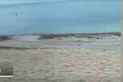 Odvratne scene na Jadranu, popularna plaža pretvorila se u kanalizaciju