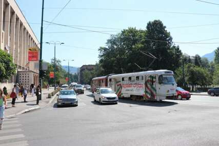 Sutra izmjena režima saobraćaja radi prolaska vozila sa tabutima žrtava genocida u Srebrenici