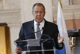 Lavrov: Zapad ne želi zaustaviti rat u Ukrajini