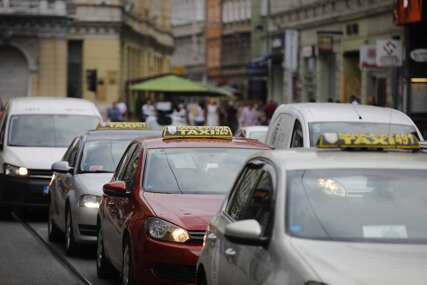 Poskupile cijene taxi usluga u Sarajevu