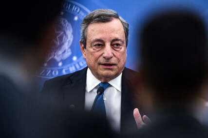 Pala italijanska vlada, premijer Mario Draghi podnosi ostavku