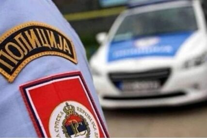 Jedna osoba poginula, druga povrijeđena u saobraćajnoj nesreći na putu Sarajevo - Trnovo