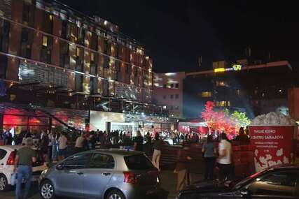 Četvrta noć SFF-a: Hiljade turista na ulicama festivalskog grada