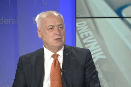 Arnautović: Kampanja je predstavljanje kandidata, ne navođenje na upotrebu sile