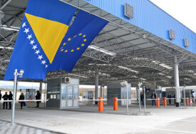 Vozite auto iz Njemačke ili Austrije? Ova pravila važe pri ulasku u BiH