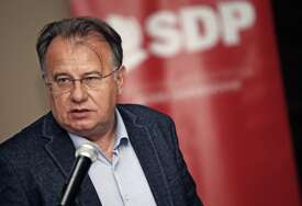Sprema se "lubenica koalicija": Nikšić obavijestio Ćudić i Konakovića da SDP želi koaliciju sa SDA