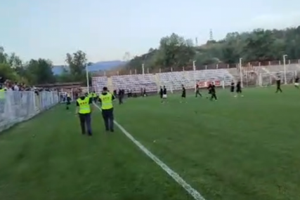 (VIDEO)  Navijači napali igrače FK Sarajevo nakon utakmice