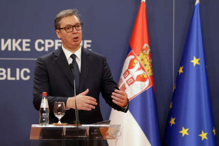 Vučić razgovarao sa zvaničnicima NATO-a, Velike Britanije i SAD-a