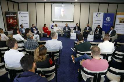 Održan panel u Sarajevu: Investicije zajedno sa našim ljudima iz dijaspore