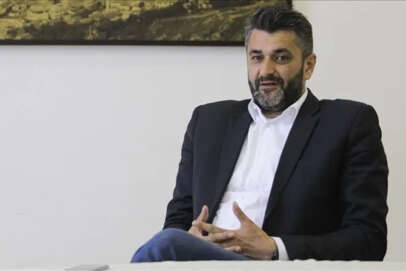   Emir Suljagić