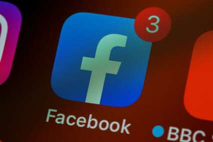 Korisnici prijavljuju probleme sa Facebookom: Pun čudnih objava poznatih ličnosti