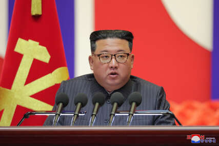 Kim Jong-un: Naš cilj je da posjedujemo najmoćniju nuklearnu silu