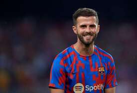 Barcelona isplaćuje dug Pjaniću, evo o kojoj cifri se radi
