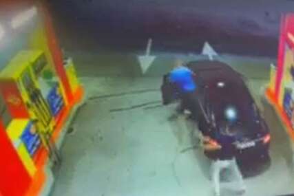 Pojavio se snimak nevjerovatnog pokušaja pljačke automobila na benzinskoj pumpi
