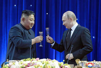 Američki mediji: Kim Jong Un ide kod Putina da razgovaraju o oružju