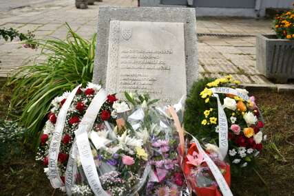 Na Alipašinom Polju obilježena 30. godišnjica pogibije 11 građana
