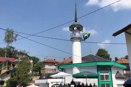 U Srebreniku svečano otvorena novoizgrađena džamija
