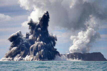Erupcija Tonge izbacila u atmosferu dovoljno vode za 58.000 olimpijskih bazena