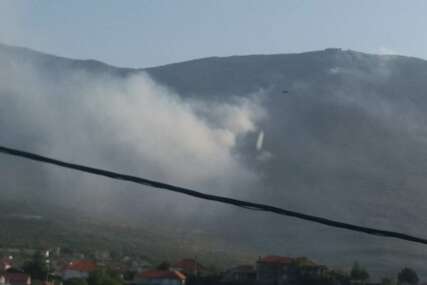 Požar na Leotaru i dalje aktivan, povrijeđena dva vatrogasca
