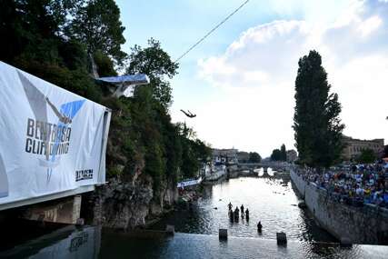 Zeničanin Mustafa Šarić pobjednik u skokovima u vodu na Bentbaši (FOTO)