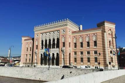 Sarajevska općina podnosi krivičnu prijavu protiv službenika Suda zbog Vijećnice