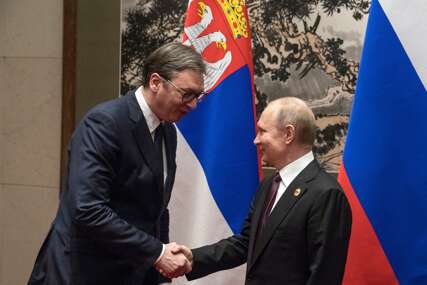 Koji su razlozi zatišja u pritiscima na Srbiju da uvede sankcije Rusiji?