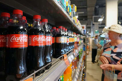 Coca-cola se povlači iz trgovina. Pojavio se veliki problem